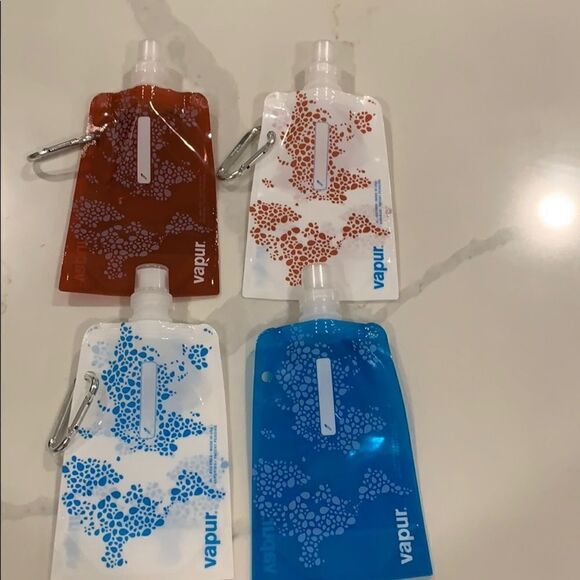 Traveling storage liquids bundle - Picture 1 of 9